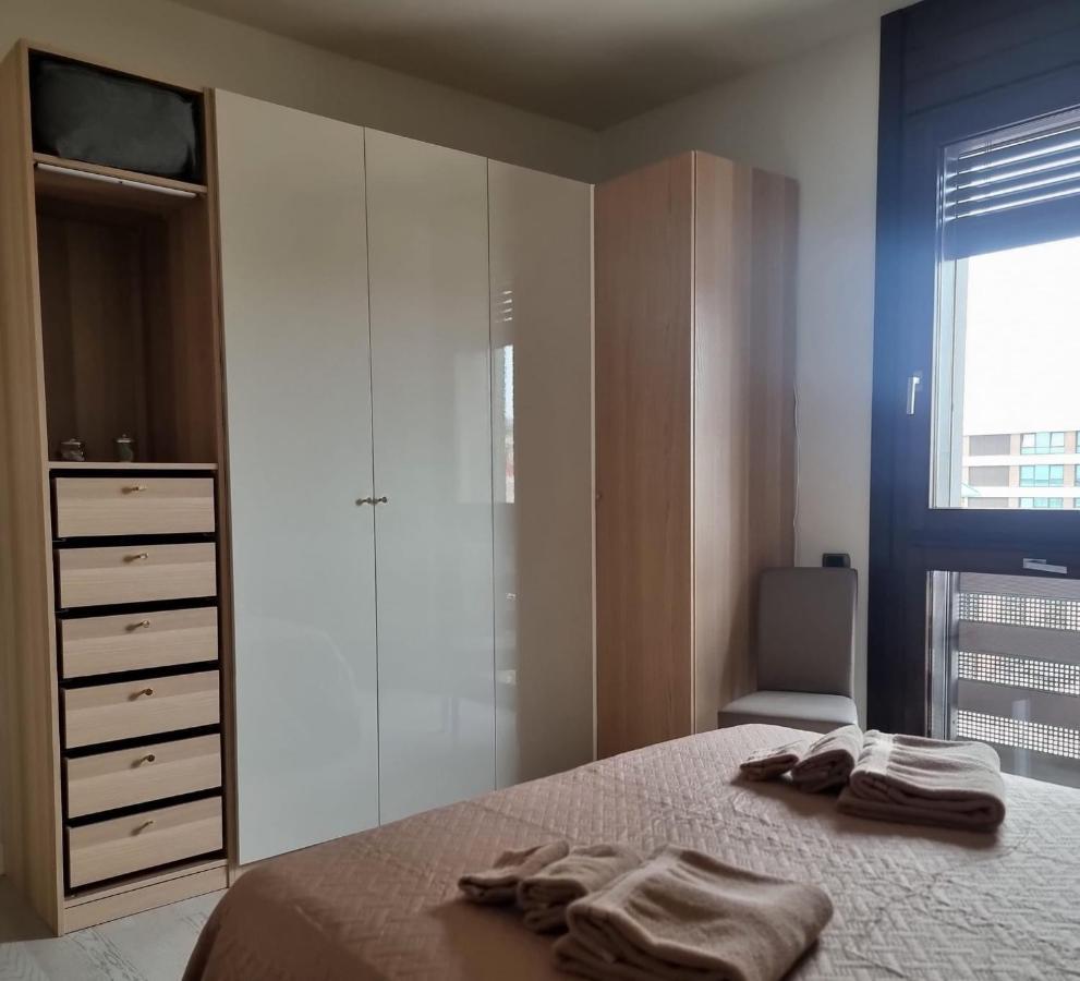 Santa Gilla Apartment กาญารี ภายนอก รูปภาพ